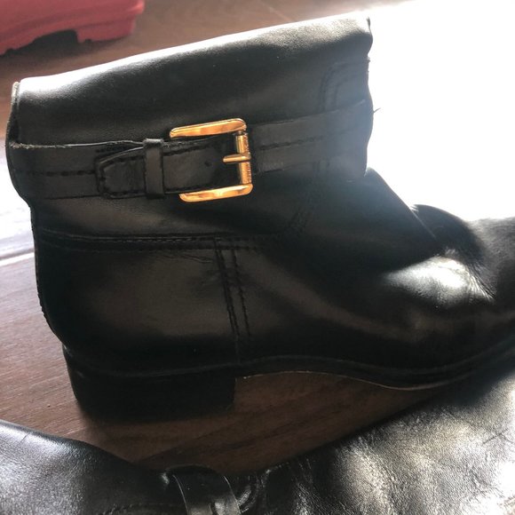 Micheal Kors Stockard Two-Tone riding boot - Picture 3 of 6